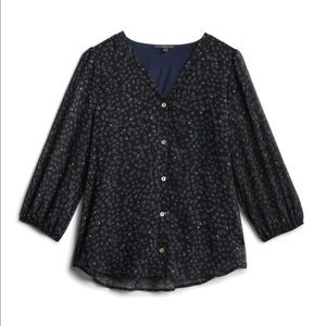 West Kei xl coleton button down blue blouse